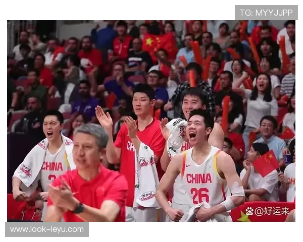 中国男篮逆转战胜韩国晋级亚洲杯四强 展现团队凝聚力与战术执行力