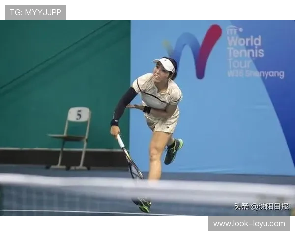 网球赛事激战正酣 世界排名前十选手纷纷亮相争夺年度冠军